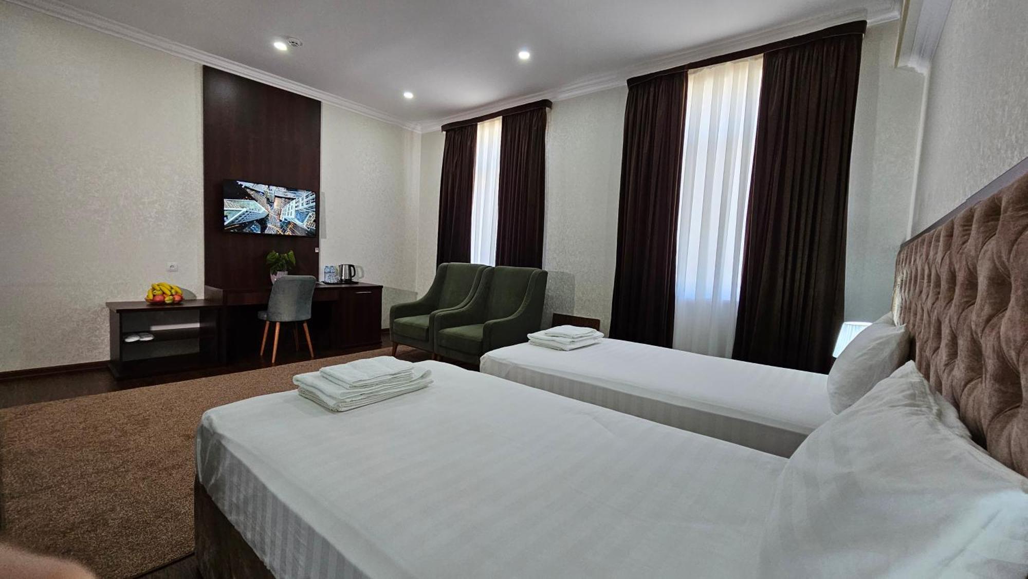 Grand Turon Plaza Hotel طشقند المظهر الخارجي الصورة