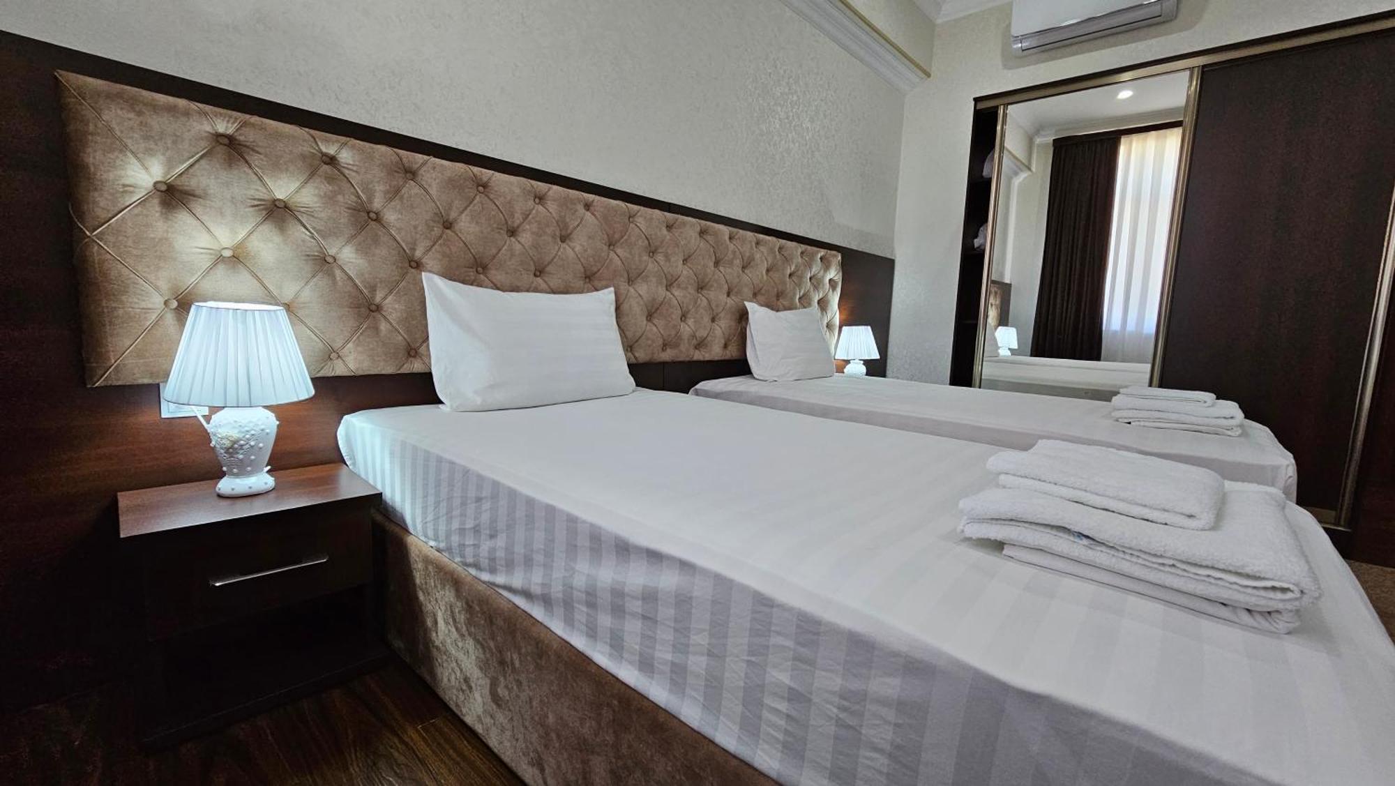 Grand Turon Plaza Hotel طشقند المظهر الخارجي الصورة