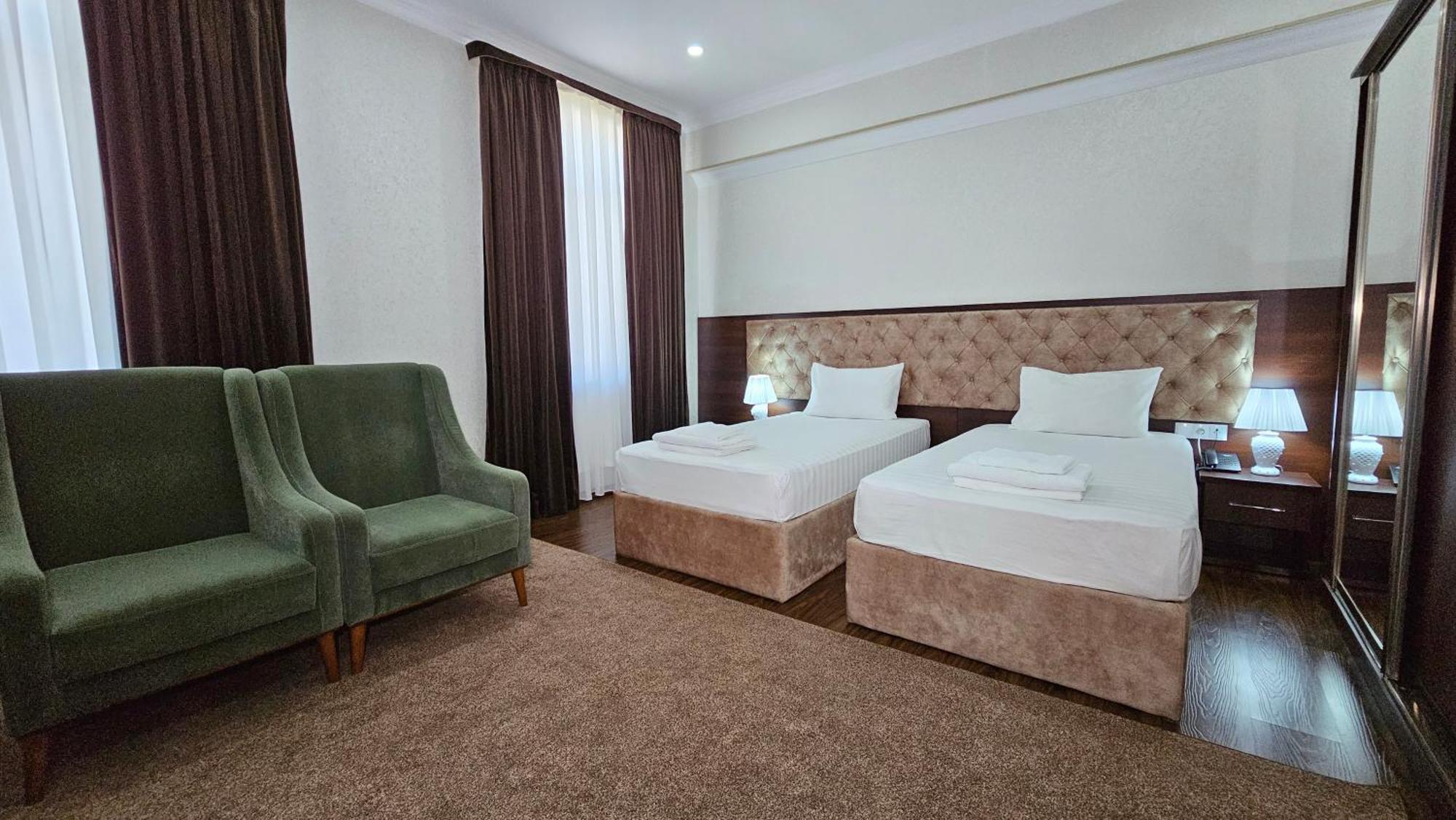 Grand Turon Plaza Hotel طشقند المظهر الخارجي الصورة