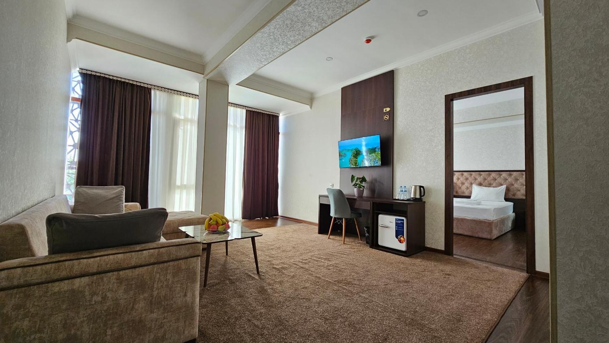 Grand Turon Plaza Hotel طشقند المظهر الخارجي الصورة