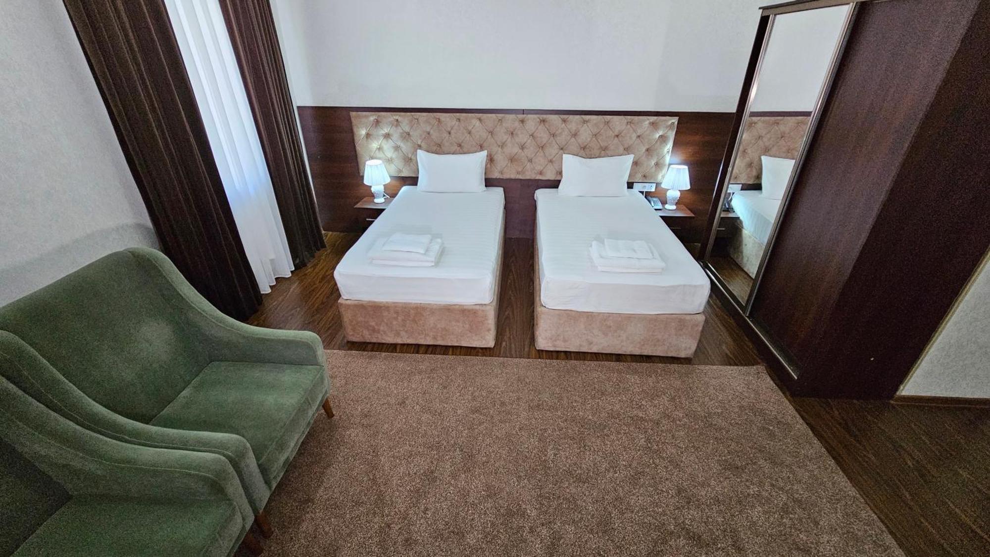 Grand Turon Plaza Hotel طشقند المظهر الخارجي الصورة